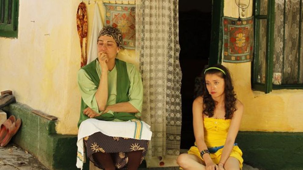 Aproape 2,7 milioane de romani au urmarit joi seara 