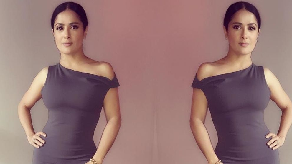 Poza absolut spectaculoasa cu Salma Hayek. Cum arata la 51 de ani in bikini - FOTO