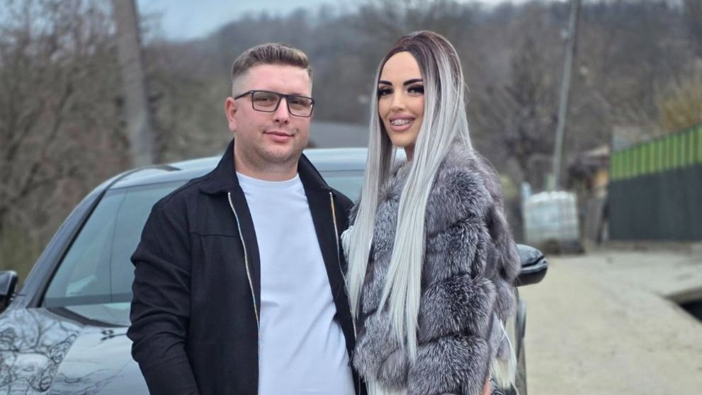 Mădălina și Ionuț au murit carbonizați, la scurt timp după nuntă: „Mult prea devreme... Copii la început de drum”. Filmul tragediei care a îngrozit o țară întreagă