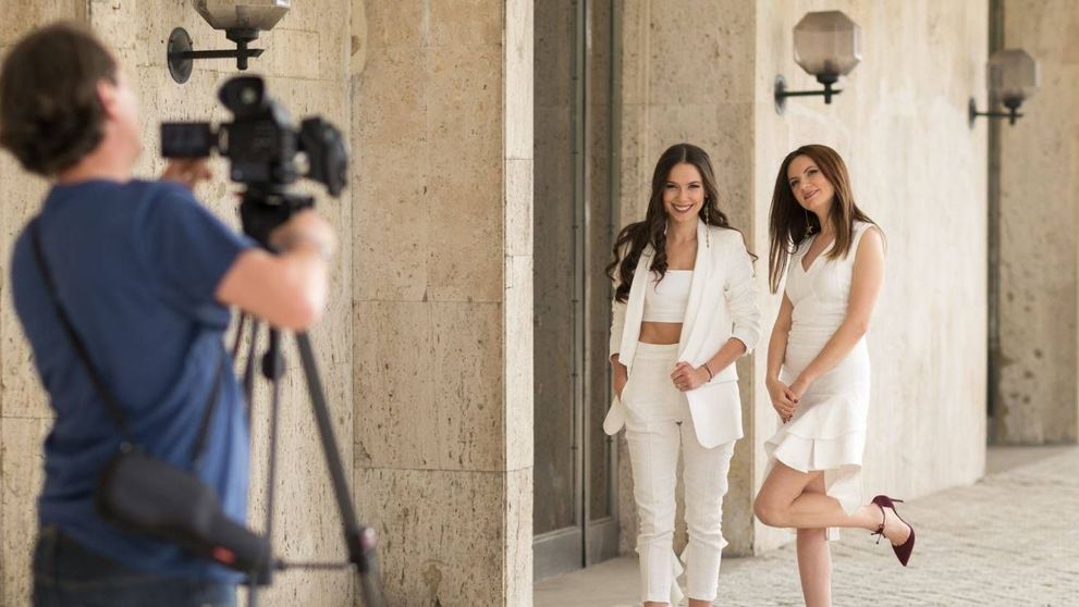 Interviu cu Andressa si cu Irina Fodor – prezentatoarele emisiunii 