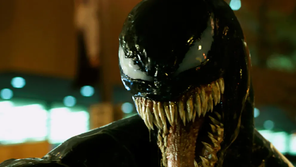 VENOM, filmul care te ține în priză de la început până la sfârșit, este disponibil pe VOYO