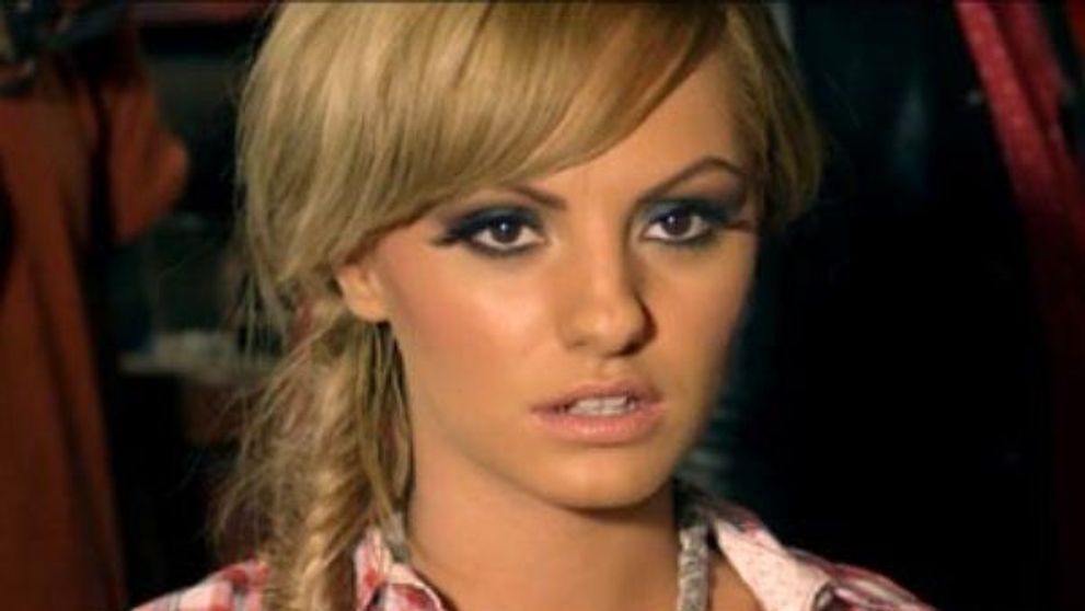 Alexandra Stan recunoaste ca <span style=