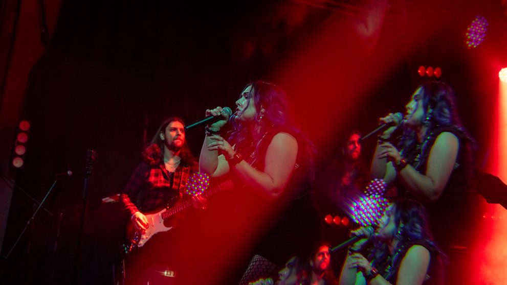 The Strizzers dă voce autenticității cu „De ajuns”, primul single în limba română al trupei