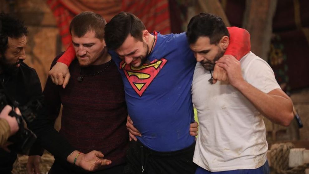 Ce se întamplă cu Remus, după accidentarea gravă de la duel. Toți fermierii l-au așteptat să revină