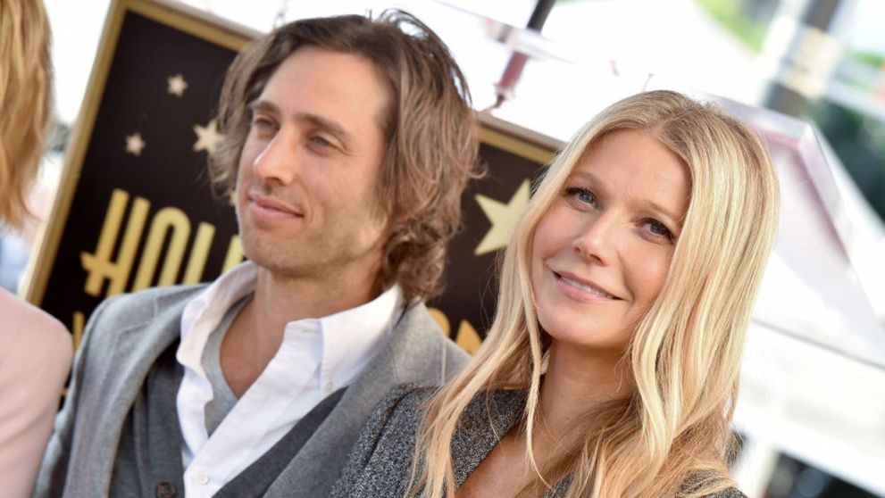Gwyneth Paltrow s-a recăsătorit de un an, dar nu locuiește cu actualul soț. „În septembrie ne mutăm împreună”