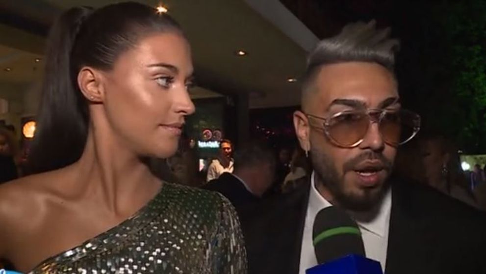 VIDEO Maruță întâlnește vedetele pe covorul rosu. Ce spune Iulia Albu despre ținutele lor