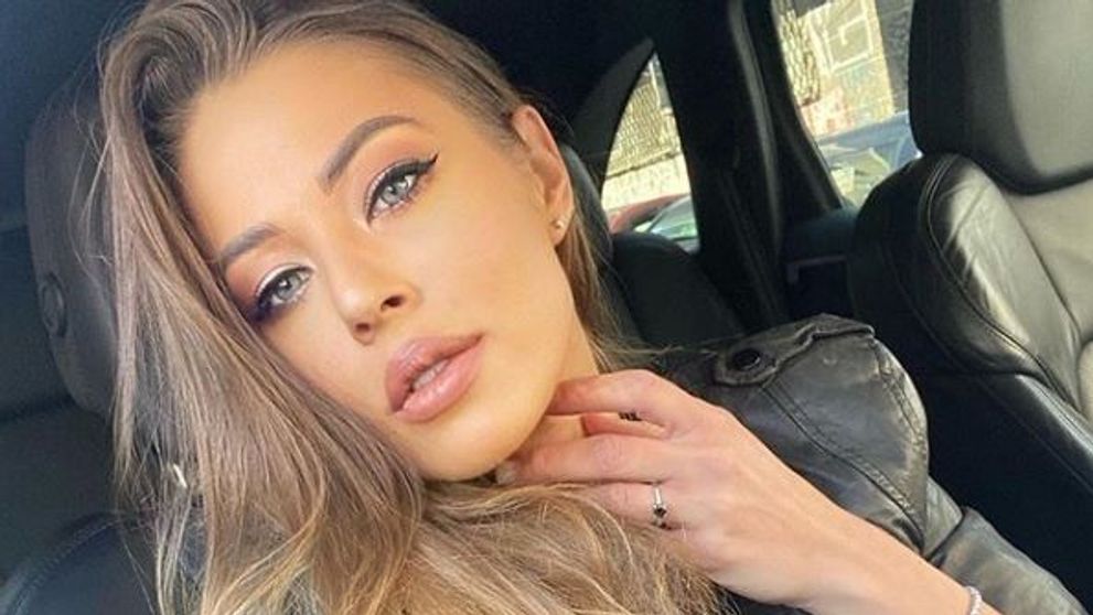 Roxana Nemeș, provocatoare în autoizolare! Cum s-a lăsat fotografiată