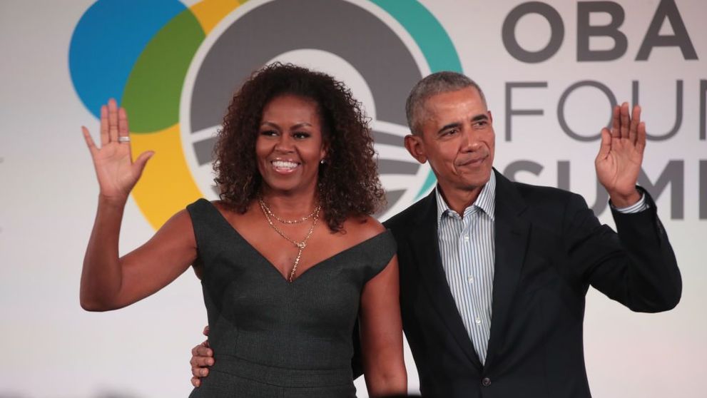Barack Obama și soția sa, în vacanță în Grecia, într-un loc preferat de români. Ipostaza compromițătoare în care au fost surprinși