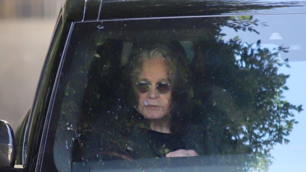 Ozzy Osbourne, de nerecunoscut pe străzile din Beverly Hills! Cum arată la 72 de ani faimosul artist