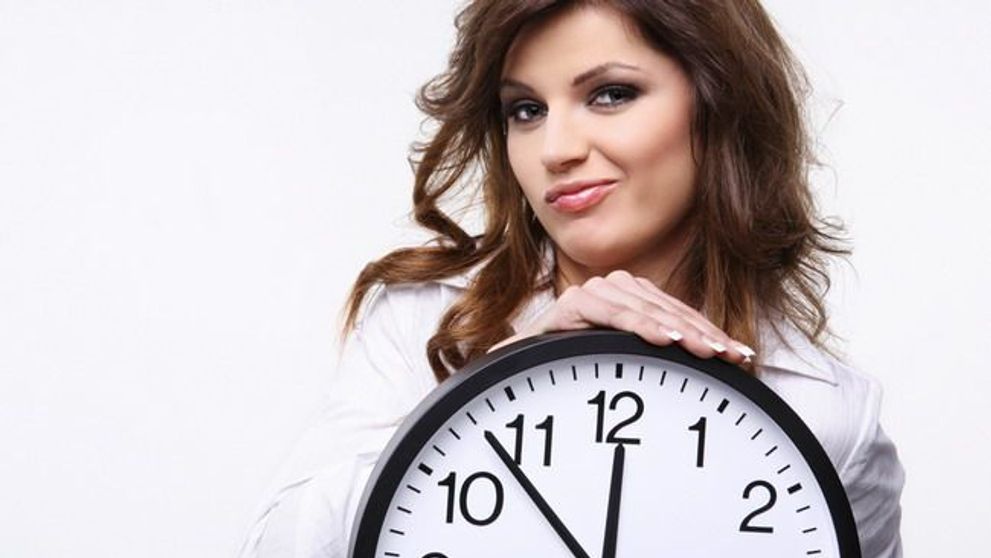 Ti se intampla sa te trezesti in fiecare noapte la aceeasi ora? Este un semnal de alarma! Ce iti transmite corpul tau