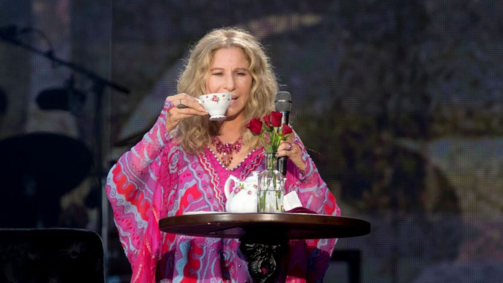 Barbra Streisand a vorbit despre presupusa aventură cu prințul Charles: „Aș fi fost prima prințesă evreică”