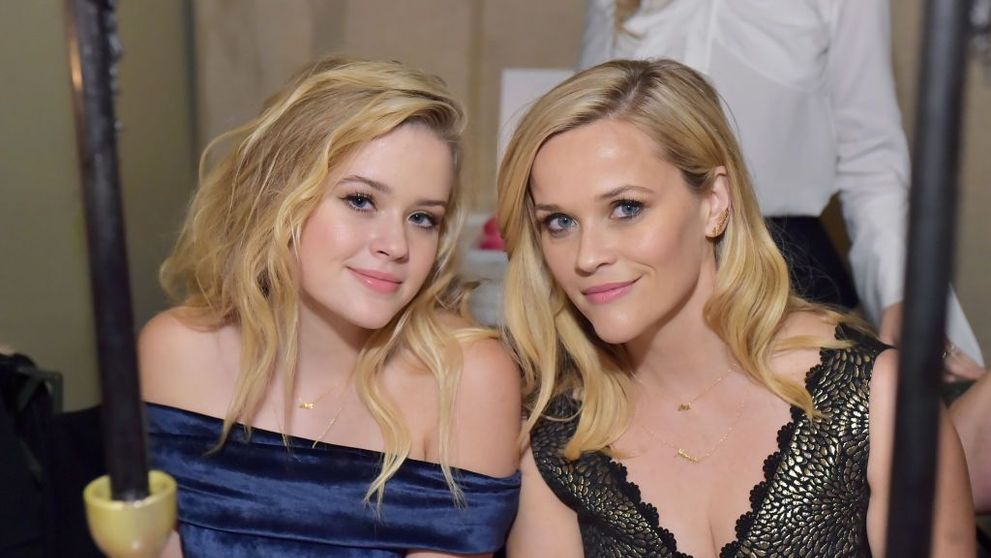 Are cei mai frumoși părinți din lumea filmului. Cum arată fiica lui Reese Witherspoon și a lui Ryan Philippe la 20 de ani
