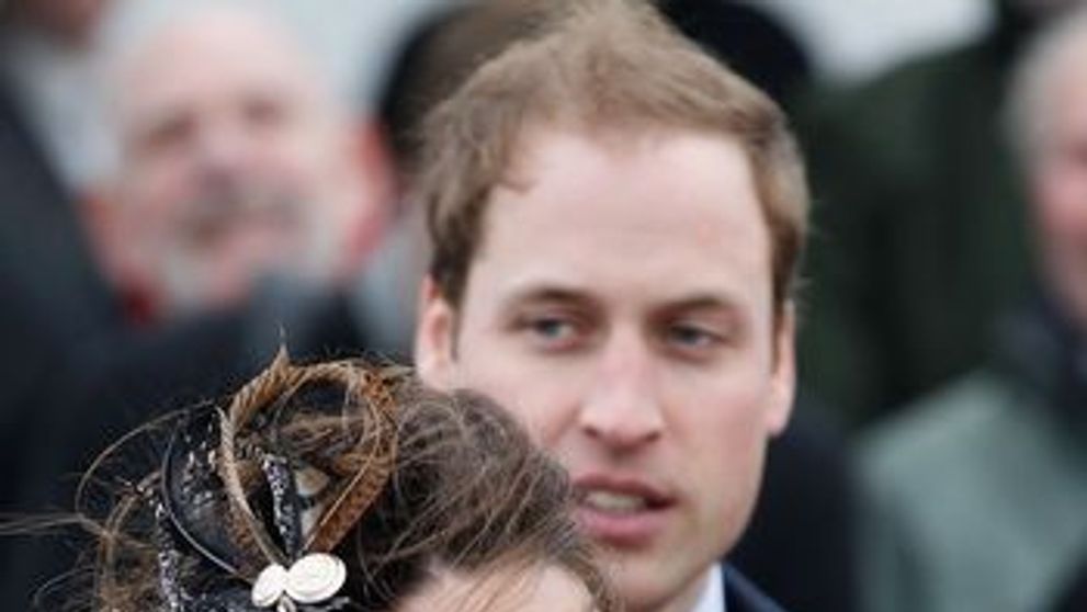 Kate Middleton si printul William le-au cerut invitatilor sa vina cu bani la nunta, nu cu cadouri