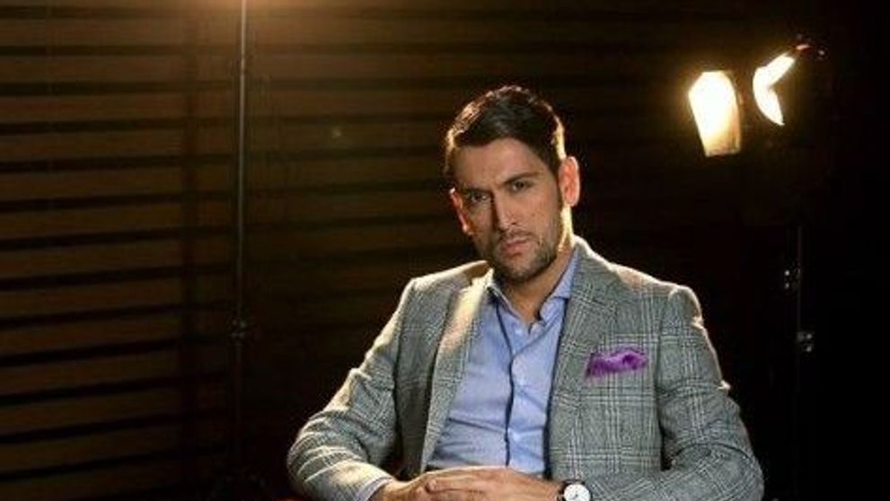 Surpriza sau nu? Cezar Ouatu, desemnat cel mai sexy barbat de la EUROVISION 2013