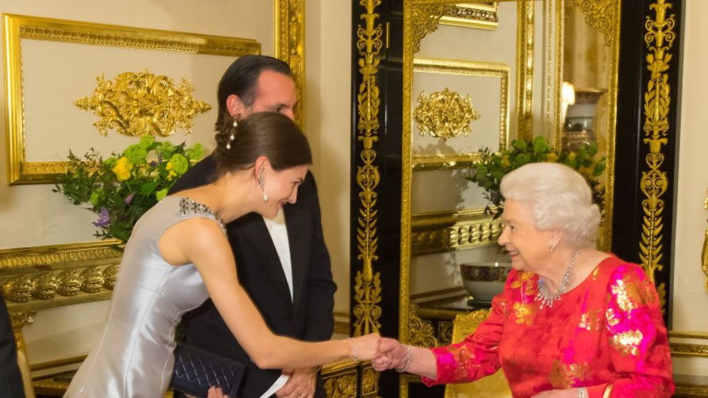 După divorțul de cel mai bogat prinț din lume în 2022, Kate a Orientului a avut prima apariție publică „civilă”. Prințesa a defilat pe podiumul din Paris, într-o ținută care a întors toate privirile