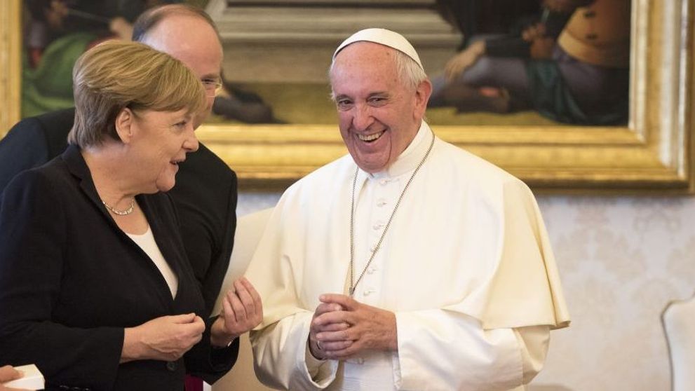 Intrebare ciudata primita de Papa Francis la o vizita in Chile. 