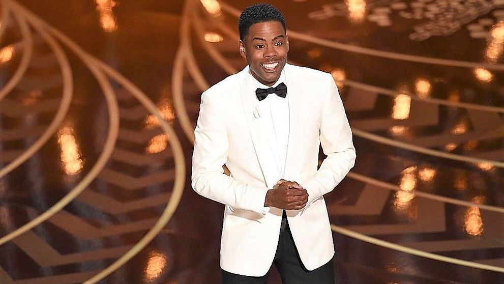 VIDEO Chris Rock a făcut glume pe seama soției lui Will Smith și la Oscar 2016. Ce spunea atunci