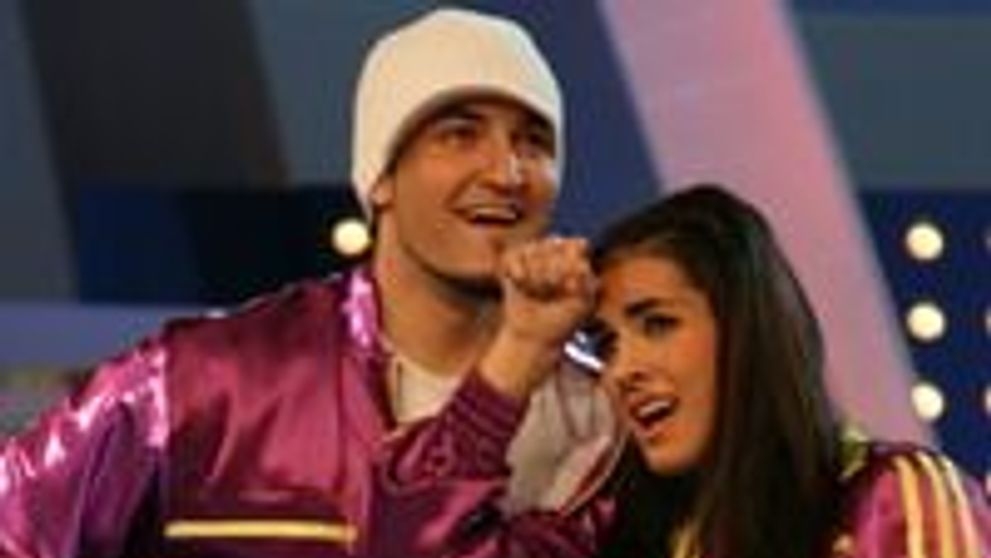 Adriela Morar & Smiley