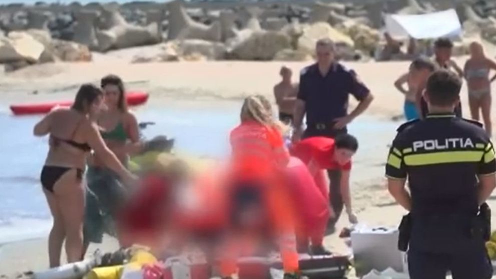 Mărturia sfâșietoare a femeii care l-a scos din apă pe Vlăduț, copilul de 11 ani care s-a înecat la Constanța: „Toată lumea era în stare de șoc”