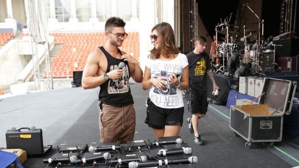 Primele imagini cu LaLa Band la repetitii. Sunt pe ultima suta de metri cu pregatirile pentru concertul de 1 iunie