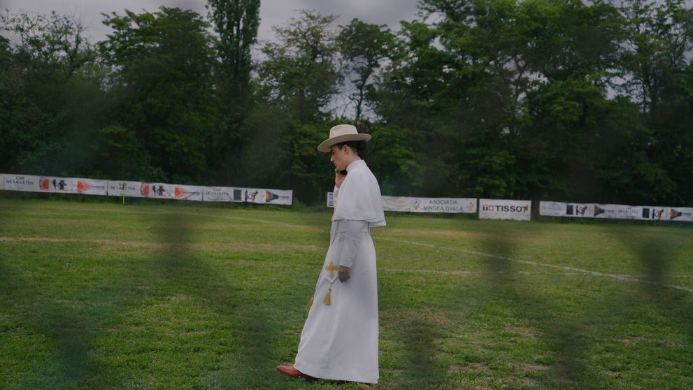 Radu-Ștefan Bănică alege drumul religiei?