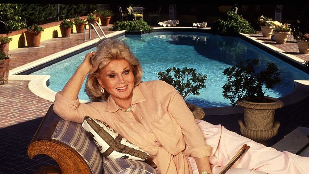 Actrița maghiară Zsa Zsa Gabor, înhumată în țara natală după 5 ani de la moarte. A fost ultima ei călătorie