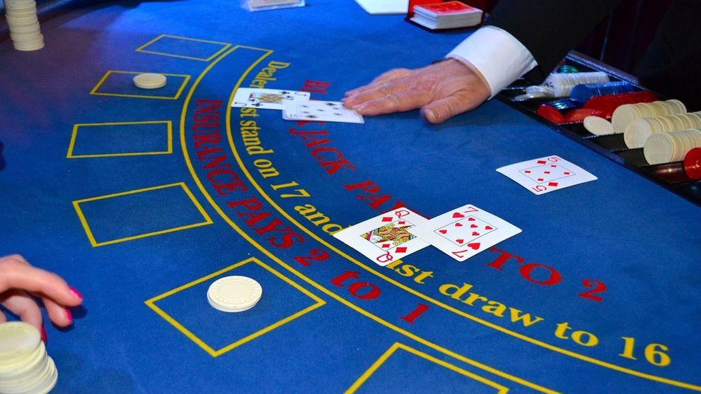 5 motive pentru care românii iubesc blackjack-ul (P)