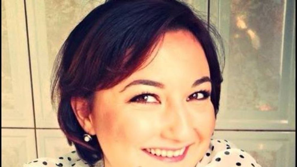 Ecaterina Ladin, prima imagine cu burtica de gravidă. Actrița se află la mare, alături de familie