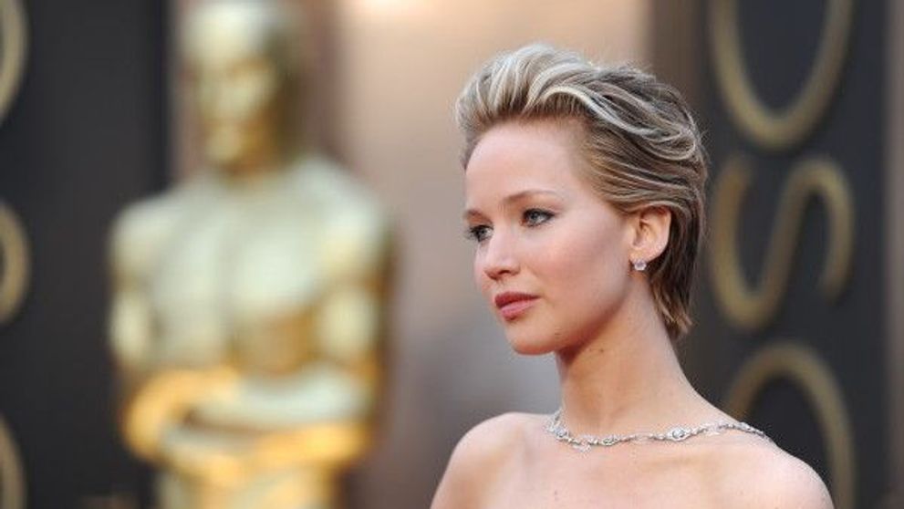 Peste 60 de fotografii nud cu Jennifer Lawrence, furate de un hacker. Alta vedeta afectata de atac: Kate Upton