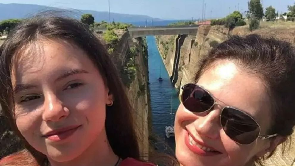Corina Dănilă, emoții mari pentru fiica sa! Rianna a dat prima probă de Bacalaureat