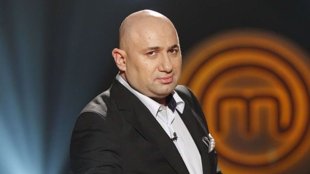 Imaginea in care nu ai cum sa-l recunosti. Cum arata Chef Catalin Scarlatescu la 18 ani