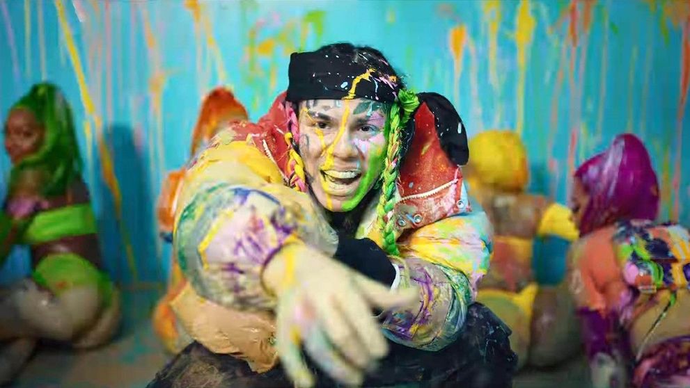 Videoclipul controversat realizat de un rapper la câteva săptămâni după ce a fost eliberat din închisoare