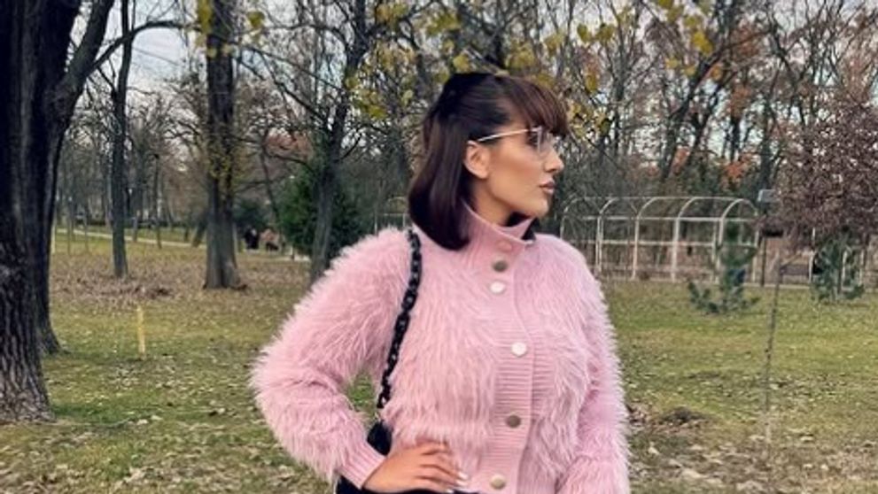 Formează cel mai nou cuplu din showbizul românesc! Vedeta, care a trecut recent printr-un divorț, iubește din nou. Ce a declarat despre noua ei relație: „Dacă poți iubi...”
