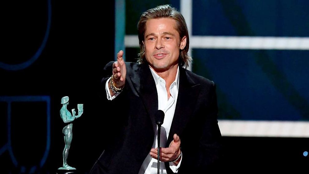 Brad Pitt a dezvăluit cine i-a scris glumele inspirate pe care le-a spus pe scenă în acest an
