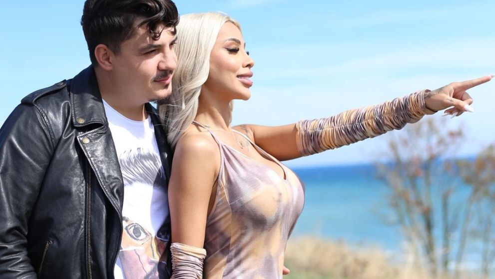 Cum a reacționat Bogdan de la Ploiești în momentul în care un bărbat a luat-o la dans pe Cristina Pucean. Videoclip viral pe TikTok