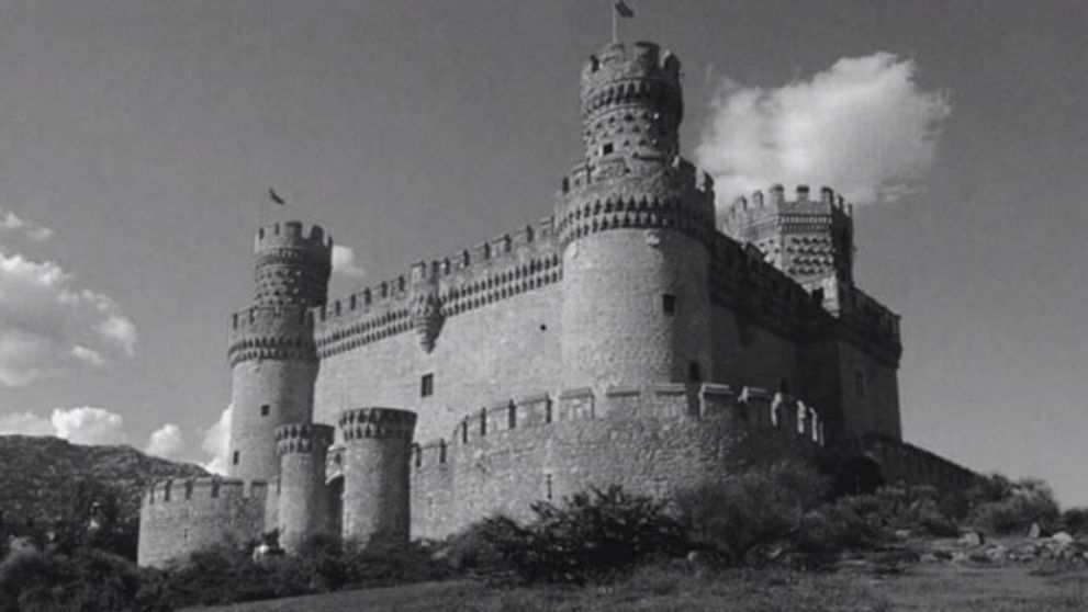 Pare un simplu castel, dar ce se întâmplă dacă privești fără să clipești punctul din centrul imaginii câteva secunde