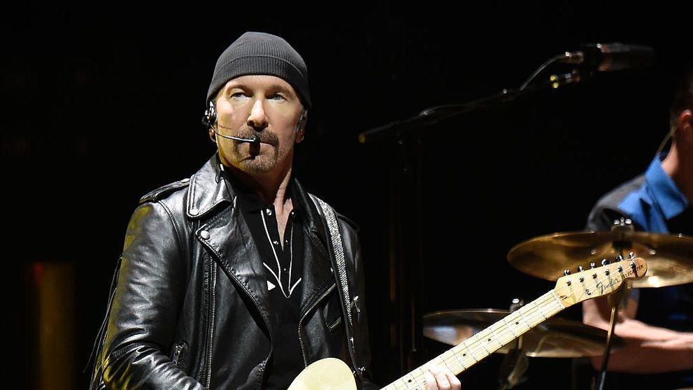 The Edge, chitaristul trupe U2, prezent la Untold 2021. Acesta l-a însoţit pe DJ-ul Martin Garrix la festival