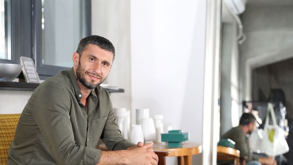 Dragoș Bucur revine la Visuri la cheie! Actorul e gata să spună din nou: Renovarea începe acum!