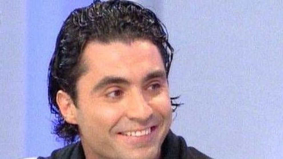 Cum se distreaza Maria, fetita lui Pepe alaturi de tatal ei. Cu cine ti se pare ca seamana mai mult