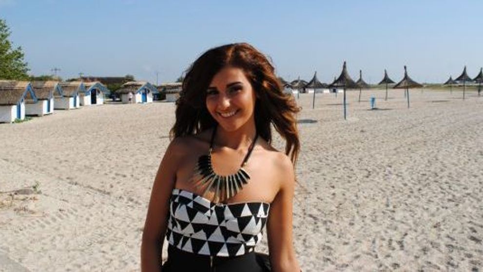 Secretele unei siluete perfecte. Cum se mentine Alina Eremia in forma pe plaja, la mare