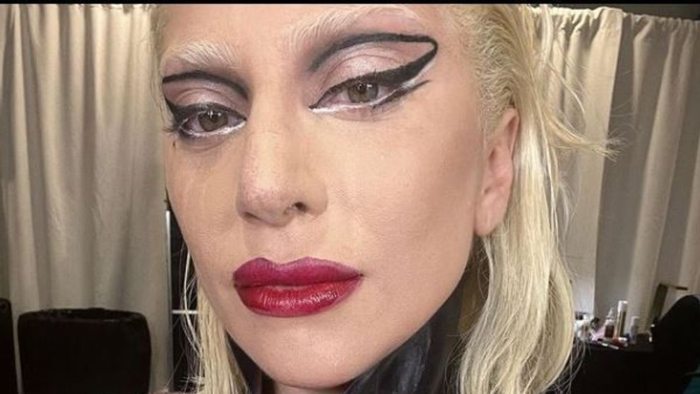 Lady Gaga, în lacrimi pe Instagram: “Îmi pare rău că nu am putut continua show-ul, era prea periculos”