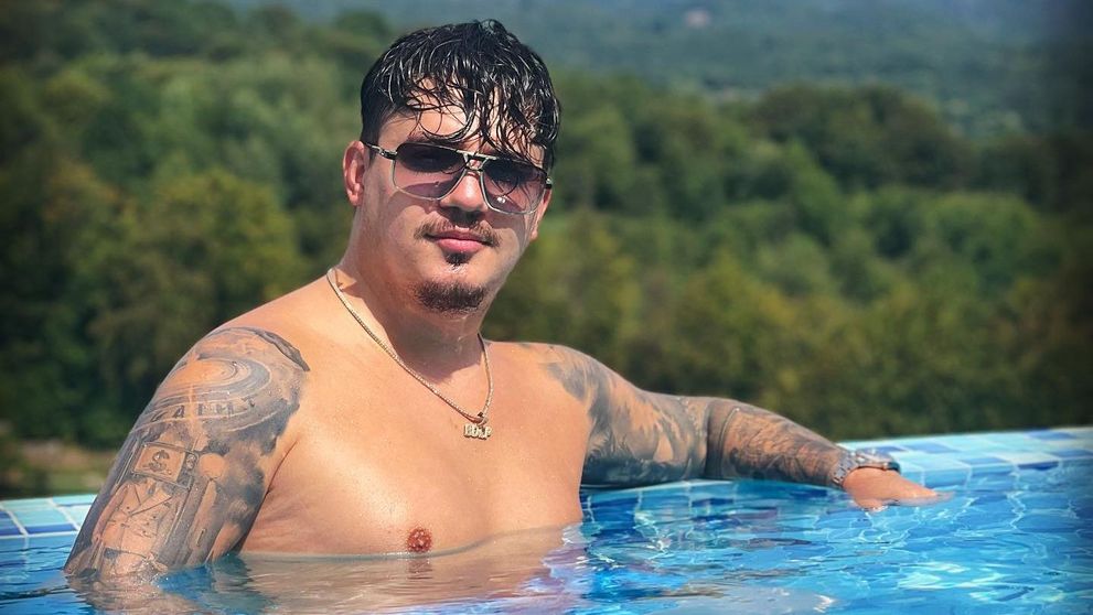 Bogdan de la Ploiești, acuzat de Dan Bursuc că ar avea altă orientare sexuală decât cea pe care o afișează