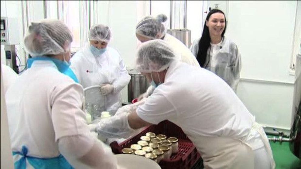 Nu aveau bani de paine, iar acum conduc o afacere de jumatate de milion de euro. Povestea familiei 