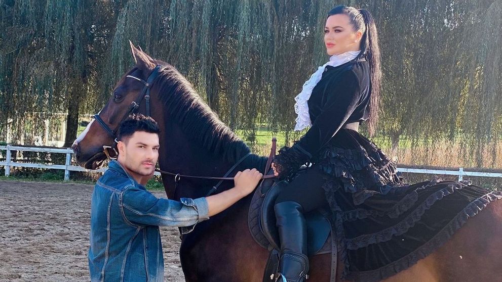 „Trebuie să ascultăm glasul inimii”! Carmen de la Sălciua si Karym, clipul momentului?
