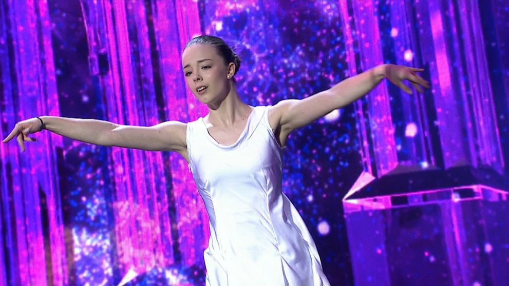 Romanii au talent 2018 - Prima Mare Gala a Talentului: ELINA SAVGA- Patinaj pe role