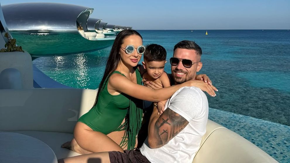 Cât costă un sejur la resortul unde este cazată Vlăduța Lupău și familia sa. Cazările seamănă cu niște OZN-uri