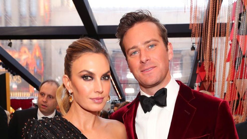 A fost părăsit de sotie și renegat de Hollywood după acuzații de viol și canibalism. Ce se întâmplă acum cu Armie Hammer
