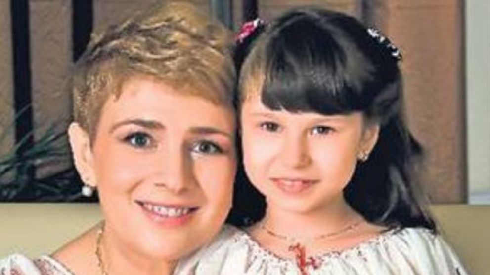 La 21 de ani, Maia Trandafir a atras toate privirile! Cum a apărut fiica lui Teo Trandafir, la prima ei prezentare de modă, într-o rochie transparentă