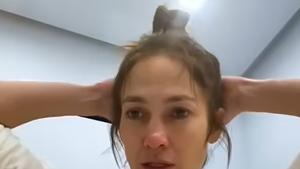 Fanii lui Jennifer Lopez, surprinși de cum arată vedeta nearanjată. Cum s-a filmat diva latino