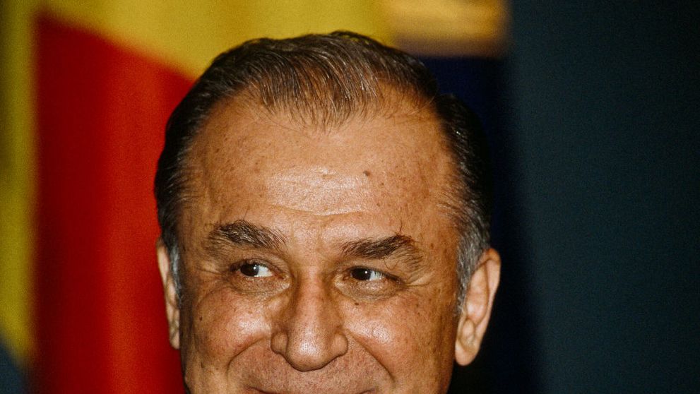 Ion Iliescu a fost diagnosticat cu cancer pulmonar!